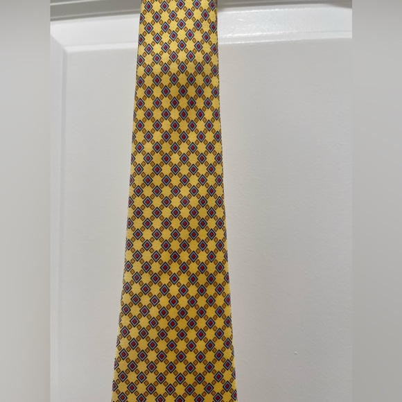 Dunhill Silk Tie Made in Italy Geometric Diamond Pattern Gold Yellow Blue Red - Picture 13 of 14